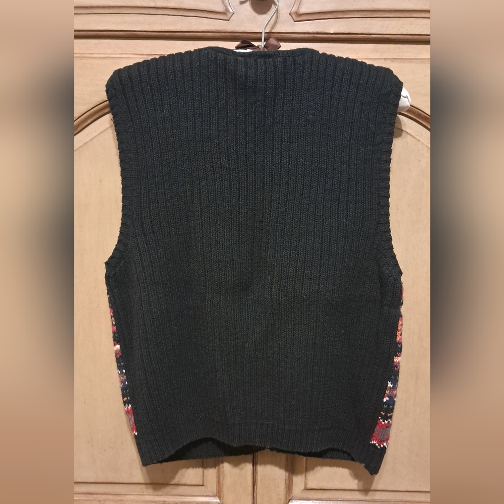 Vintage Patterned Knit Vest Bundle - image 6